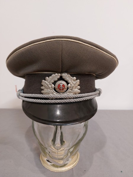 DDR Schirmmütze Offizier NVA Landstreitkräfte Größe 56 hergestellt 1979