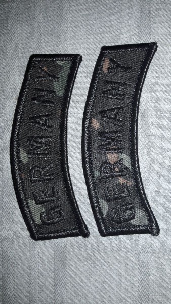 Schriftbogen Germany schwarz auf flecktarn