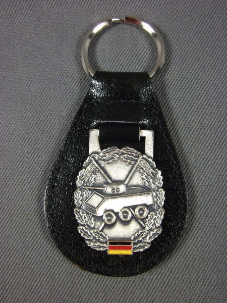 Schlüsselanhänger auf Leder mit Barettabzeichen Panzeraufklärer, Neu