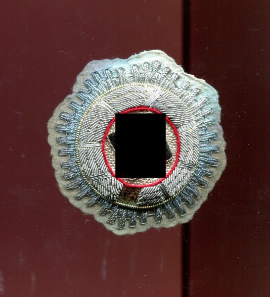 Wehrmacht Deutsches Kreuz in Silber handgestickt auf weiß