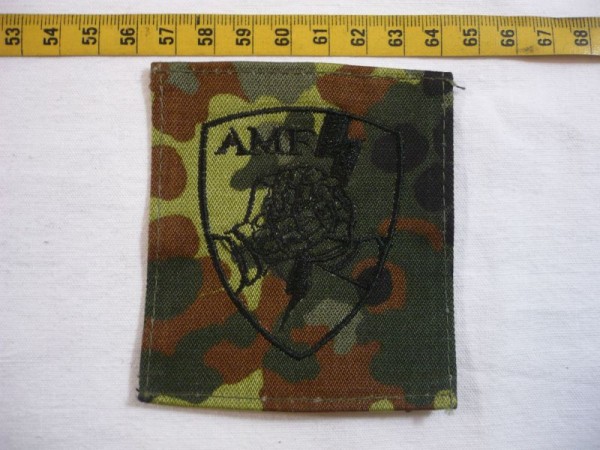 Verbandsabzeichen AMF schwarz auf flecktarn