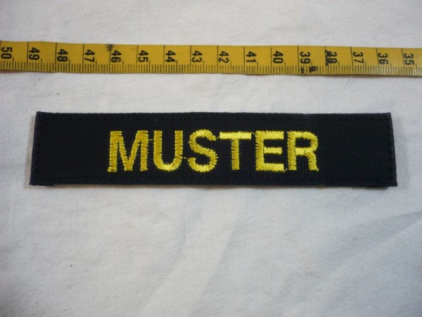 Allgemein: Namenstreifen, gelb auf blau maschinengestickt mit Klett, Namen zum Aussuchen- Namen A bis Z