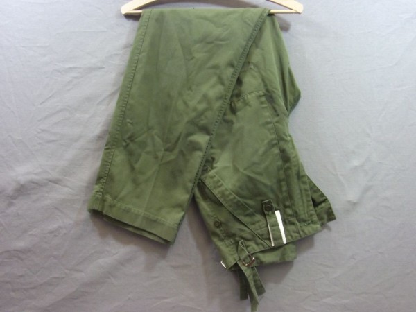 Hose, Trousers Mans Lightweight grün