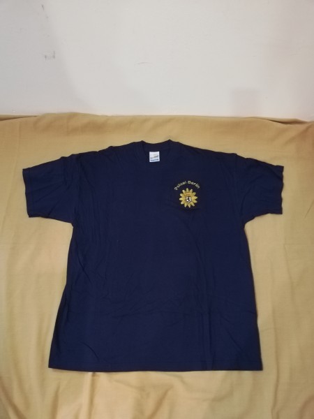 Polizei Berlin T-Shirt in blau mit Abzeichen Grösse XXL