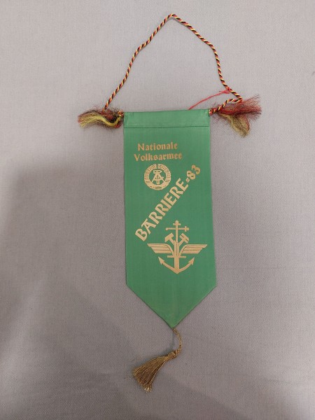 DDR Tischfahne/ Tischwimpel NVA Manöver Barriere=83