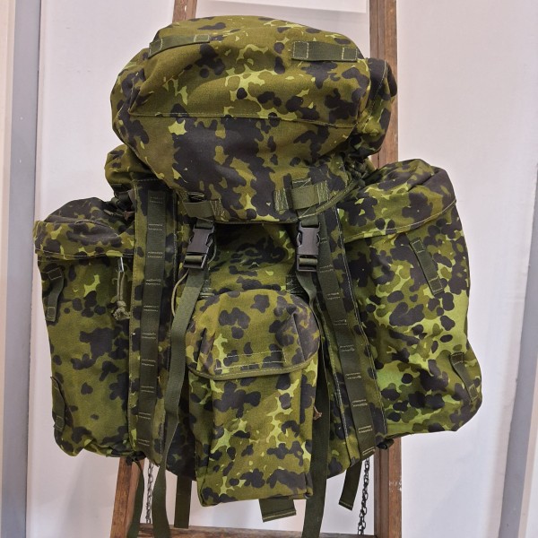 Dänemark Rucksack Infanterie Kurz mit Seitentaschen M96 Grüntarn HMAK 1997