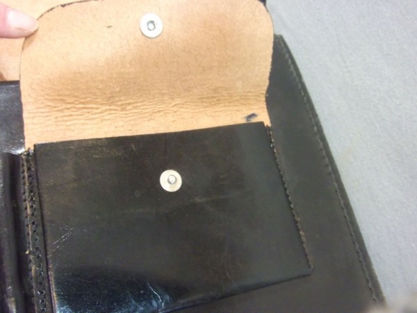 BUND: Kartentasche, schwarz, Leder mit Trageriemen, BGS, nicht gestempelt, Größe 37cm x 26cm x 5cm mit Trageriemen