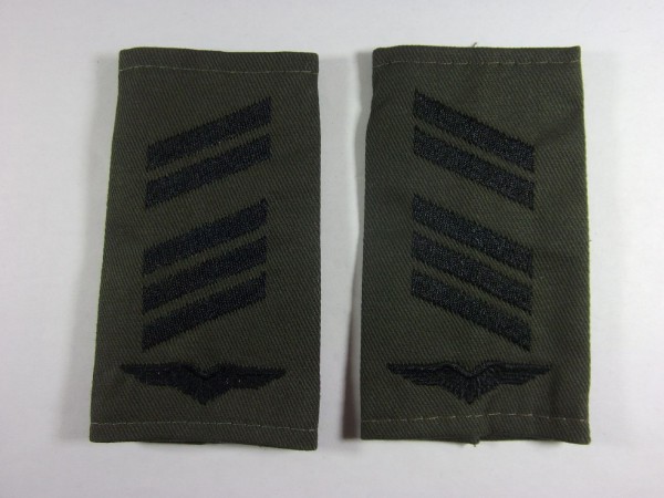Rangschlaufen Oberstabsgefreiter schwarz auf oliv mit Schwinge