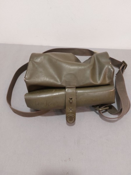 Bundeswehr Gasmaskentasche für M65 Z oliv gummiert - Original
