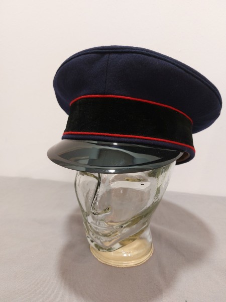 Reichsbahn Schirmmütze in blau mit 2Biesen rot Größe 59