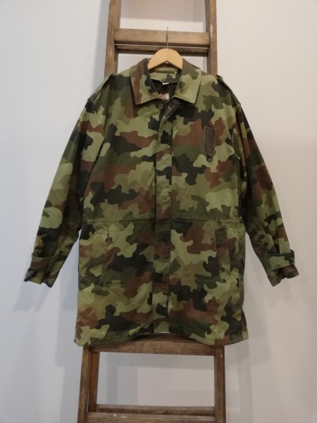 Jugoslawien Jacke Winterjacke in Tarnfarben Grösse 9/184/104/96