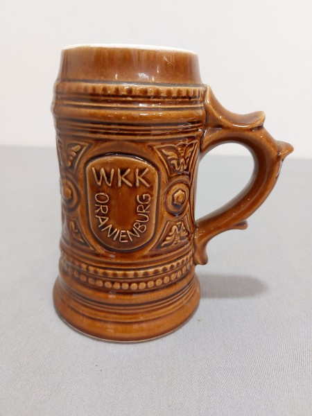 DDR Krug Bierkrug NVA Zoll Grenztruppen Waffenbrüderschaft usw. - diverse zur Auswahl