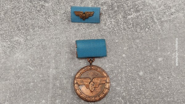 Medaille für Treue Dienste bei der Deutschen Reichsbahn in Bronze mit Interimsspange