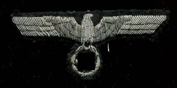 Wehrmacht Heer Brustadler Offizier in handgestickt auf schwarz - Original