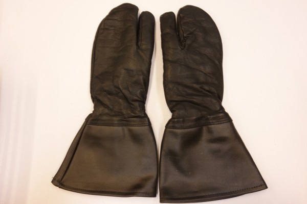 Handschuhe für Regulierer - Motorradfahrer Größe 8 ganz in Schwarz gefüttert