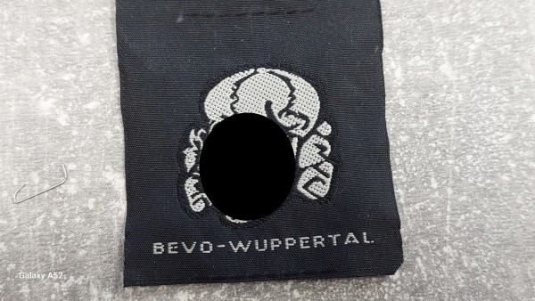 Totenkopf XX für Schiffchen und M43 Mütze Mannschaften mausgrau gewebt
