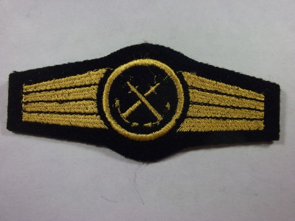 Tätigkeitsabzeichen, Personal im allgemeinen Marinedienst gold auf blau