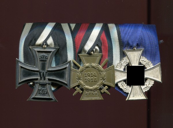 Ordensspange, Eisernes Kreuz 2.Klasse 1914, Frontkämpfer Ehrenkreuz, Treudienst Ehrenzeichen
