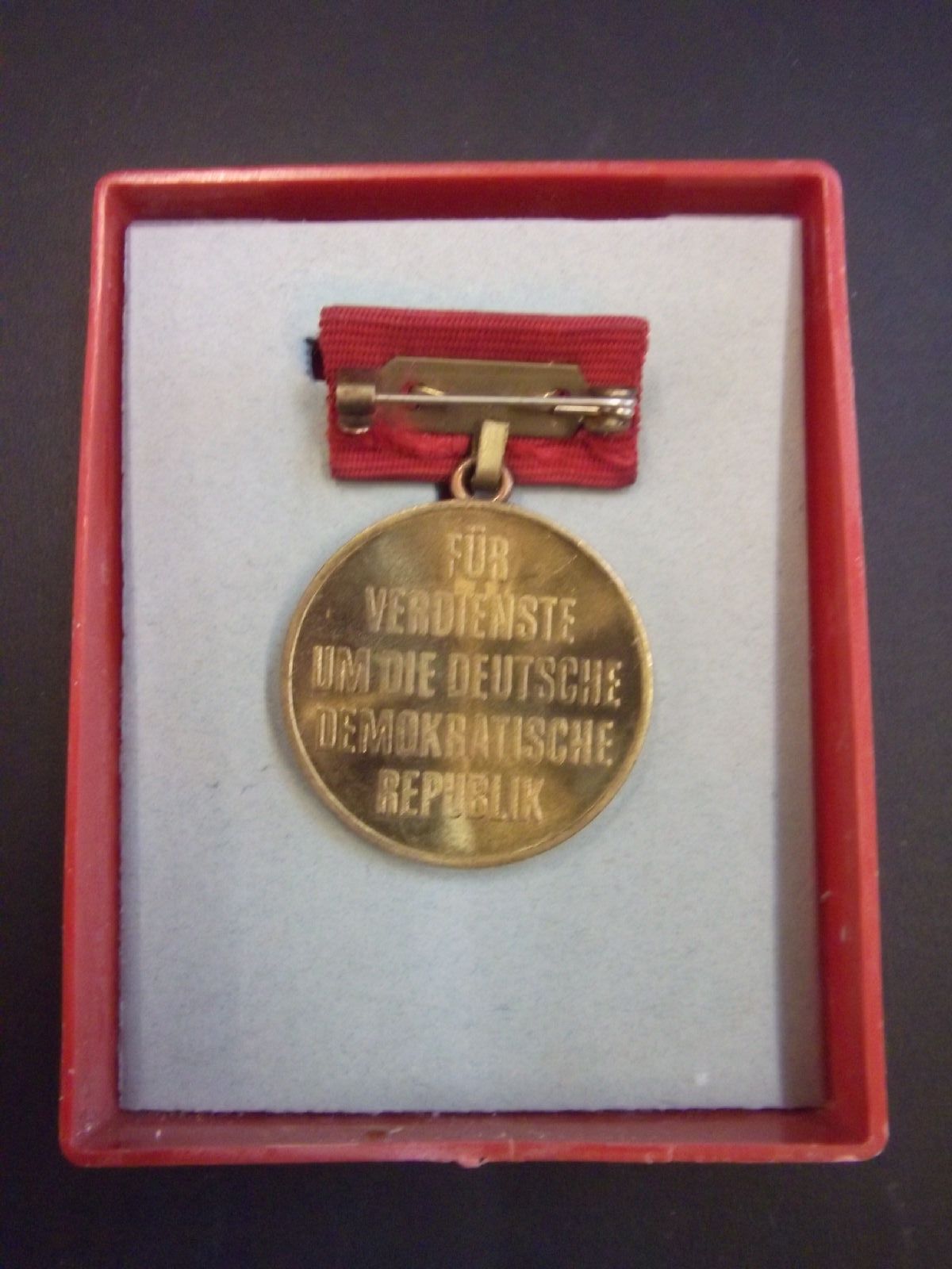 Medaille Für Verdienste um die DDR 1949 - 1989 der letzte Orden der DDR |  stephan-militaria