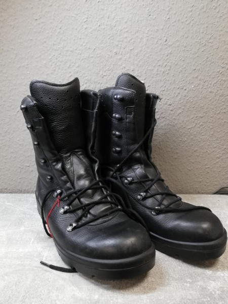 Kampfstiefel Bundeswehr Größe 285 / 44 Kampfschuh Modell 2000