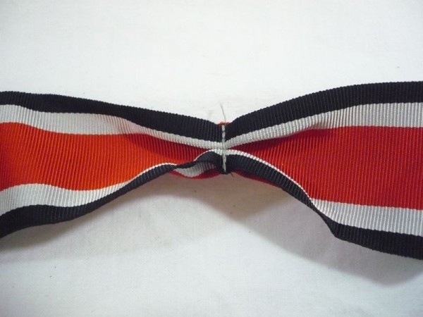 Ordensband Ritterkreuz des Eisernen Kreuzes 1939, fertig vernäht