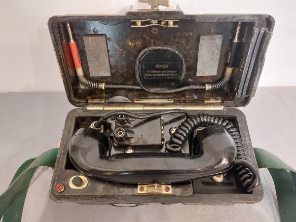 DDR Feldtelefon / Feldfernsprecher FF63 S NVA in Original Karton !!!
