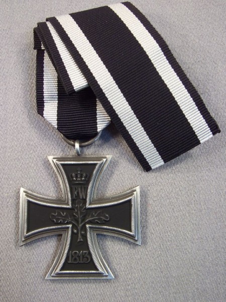 Preussen: Eisernes Kreuz 2.Klasse 1914, mit Tüte und Band, einteilige Fertigung