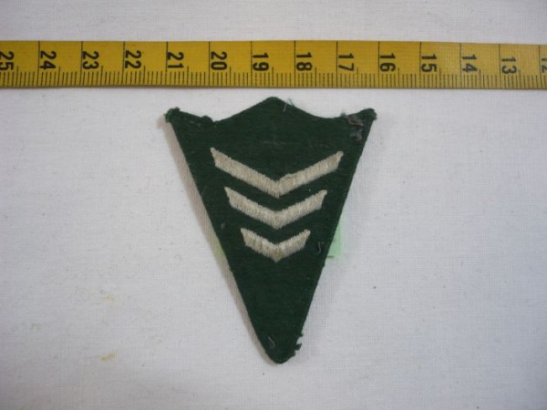 Baden-Wuerttemberg: Kragenspiegel, Polizei Baden-Württemberg, alte Art, Wachtmeister, 2 Winkel silber auf grün