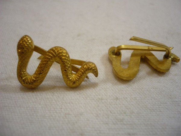 Schulterklappenauflage Veterinär, Äskulap-Schlange, gold