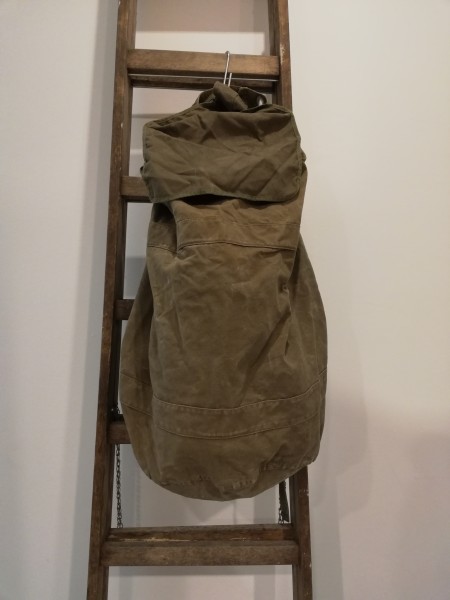 Bundeswehr Seesack groß mit 2 Trageriemen, Oliv Original