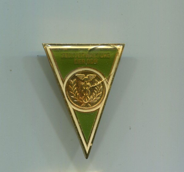 DDR Absolventenabzeichen des Instituts der Zollverwaltung der DDR Heinrich Rau Waffel