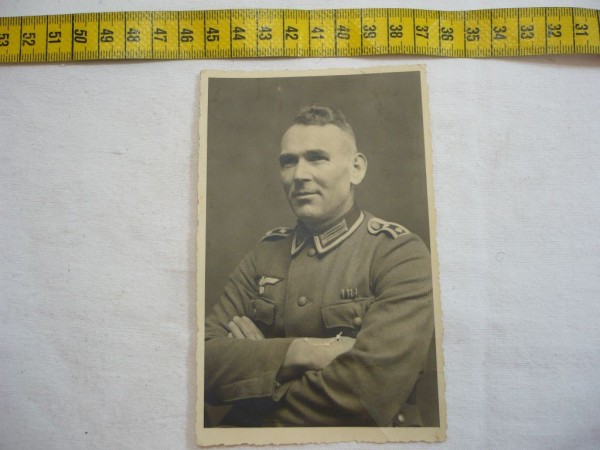 Portraitfoto eines Oberfeldwebel, in M36 Jacke