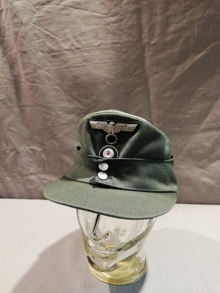 Wehrmacht Heer Feldmütze für einen Offizier mit allen Effekten Größe 55