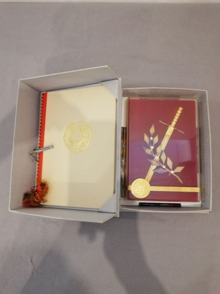 DDR Ehrengeschenk für 25 Jahre Treue Dienste MfS Staatssicherheit mit Urkunde