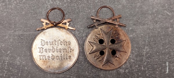 Deutsche Verdienstmedaille mit Schwerter