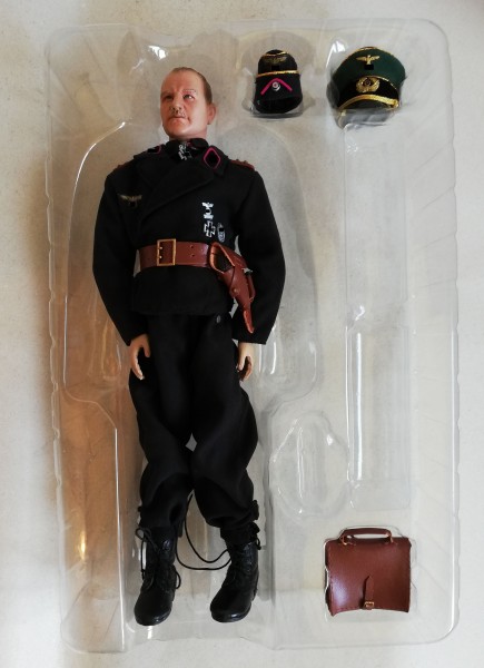 Heinz Guderian 1:6 Figur in Panzer Uniform
