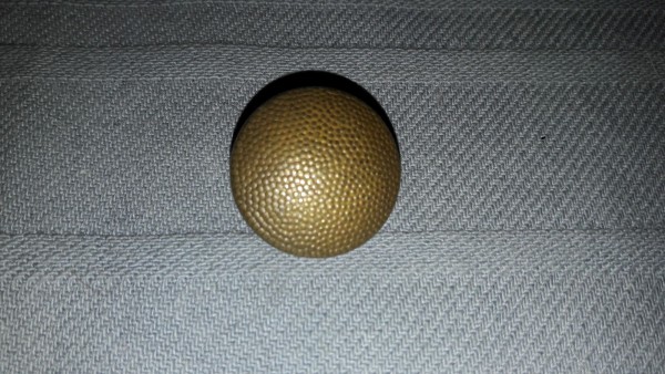 Allgemein: Knopf 21mm gekörnt altgold kurze Öse