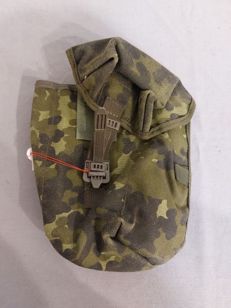 Dänemark Feldflaschen Tasche in grüntarn HMAK 1996 gebraucht Original