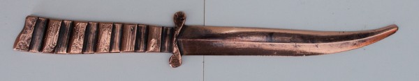 Brieföffner hergestellt aus einem Führungsring: Klinge in der Form eines Krummdolches  