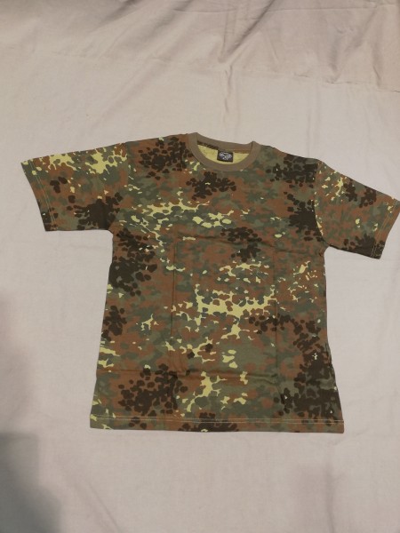 T-Shirt tarnfarben Bundeswehr flecktarn Größe L-Large
