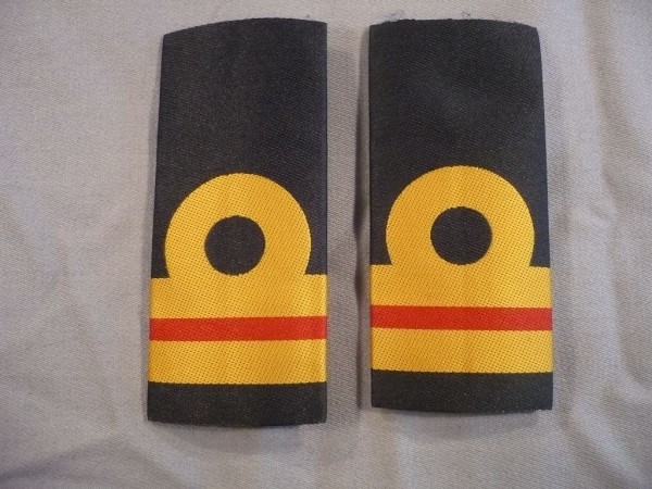 Rangschlaufen Hauptmann- Stabshauptmann/ Kapten/ Captain Marine