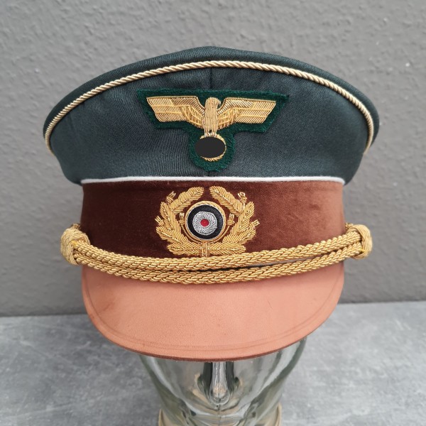 Wehrmacht Schirmmütze A.H. als Feldherr in feldgrau Trikot, Größe 61 komplett