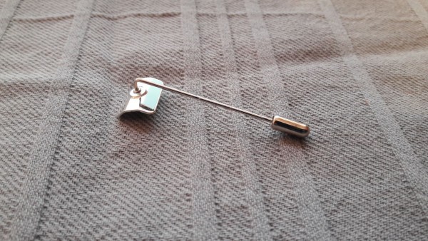 Allgemein: Unterteil für Bandschnallen und Miniaturschnallen / Bandstege an lange Nadel mit Nadelsicherung