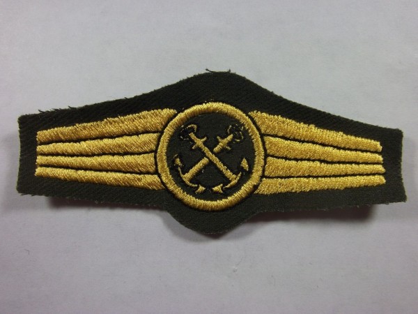 Tätigkeitsabzeichen, Personal im allgemeinen Marinedienst gold auf oliv