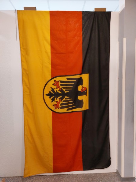 Bundeswehr Flagge - Bundesdienstflagge 100% Polyester