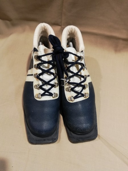 Langlauf Ski Schuhe Grösse 41 - Nordic Norm 75mm blau/weiß