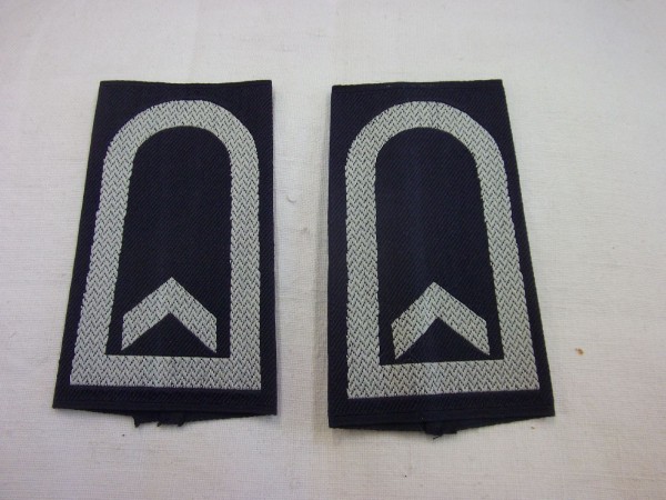Rangschlaufen Feldwebel, weiss in blau