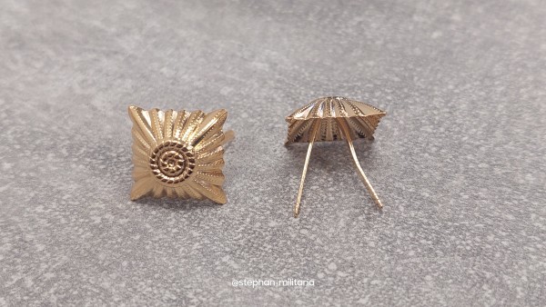 Stern für Schulterklappen gold 22mm diagonal