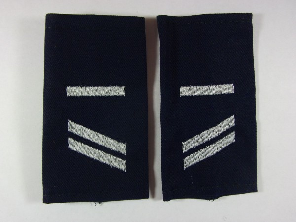 Rangschlaufen Obergefreiter UA, weiß auf blau