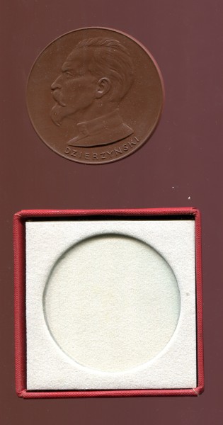 DDR Porzellan Medaille Porträt Feliks E. Dzierzynski